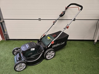 Grasmaaier 36V Metabo, RM 36-18 LTX BL46, groen